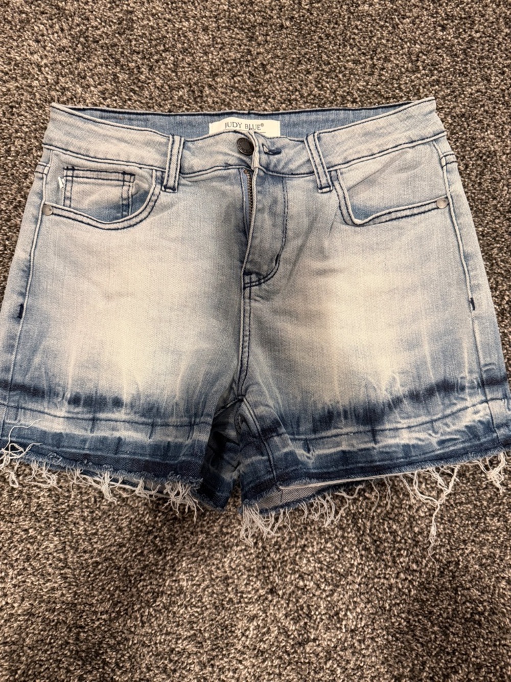 Judy Blue Light to Dark Ombre Frayed Hem Denim Shorts